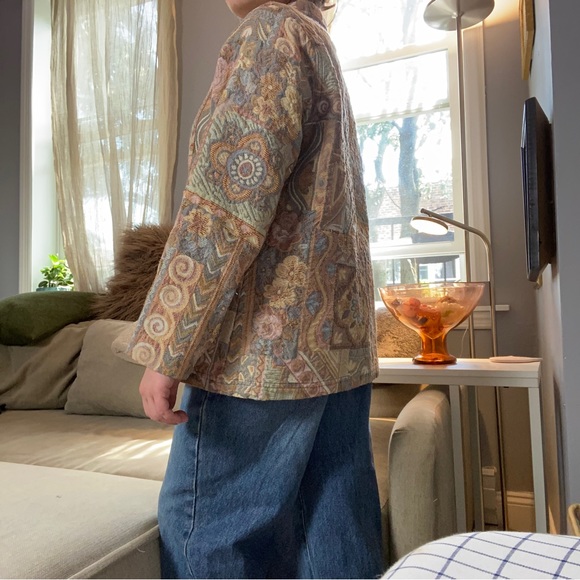 Vintage Patterned Jacket - Picture 2 of 4